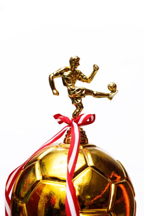 TROFEO NACIONAL DORADO DE FUTBOL DE 1.20 METROS