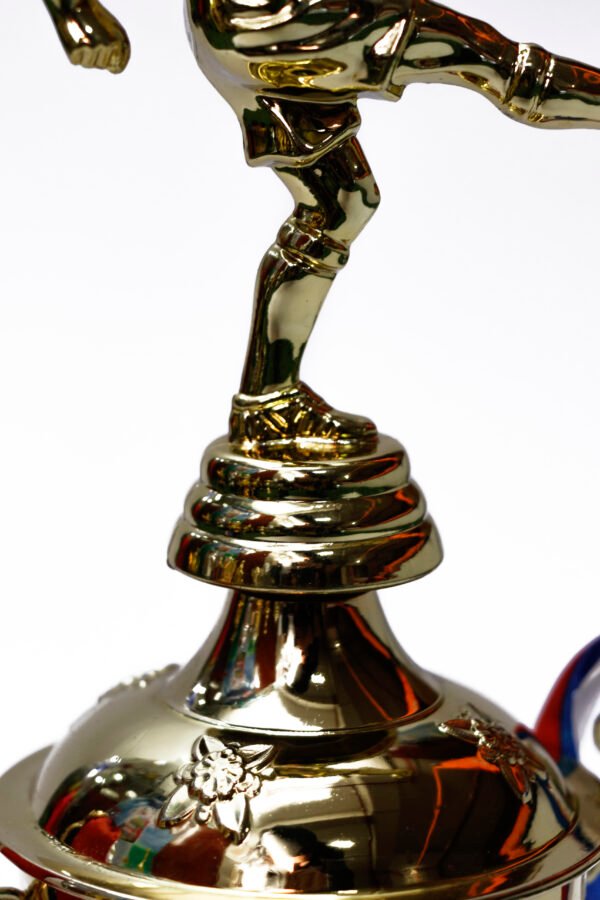 TROFEO DORADO IMPORTADO MEJOR JUGADOR MODELO 45