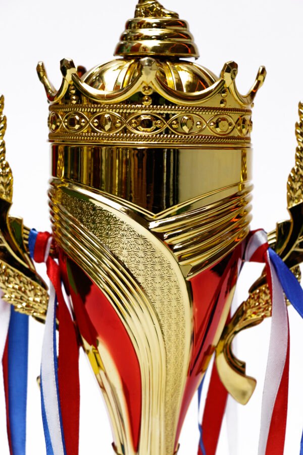 TROFEO DORADO IMPORTADO MEJOR JUGADOR MODELO 64