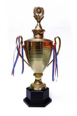 TROFEO DORADO IMPORTADO DE FUTBOL MODELO 10