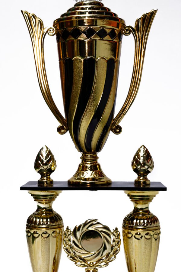 TROFEO DORADO IMPORTADO MEJOR JUGADOR MODELO 77