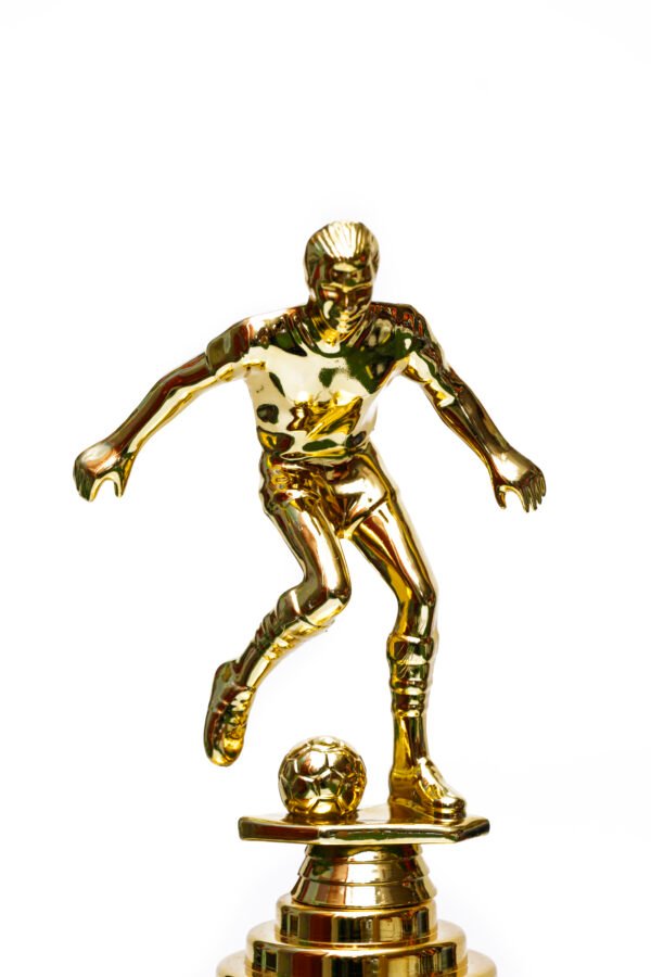 TROFEO DORADO IMPORTADO DE FUTBOL MODELO 21