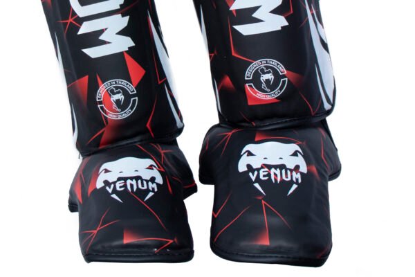 ESPINILLERAS VENUM MODELO 1