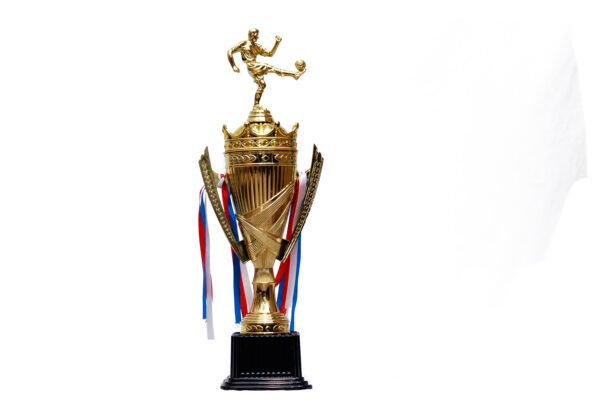 TROFEO DORADO IMPORTADO MEJOR JUGADOR MODELO 63